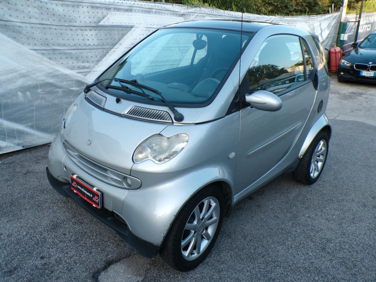 Smart ForTwo 700 coupé (45 kW)