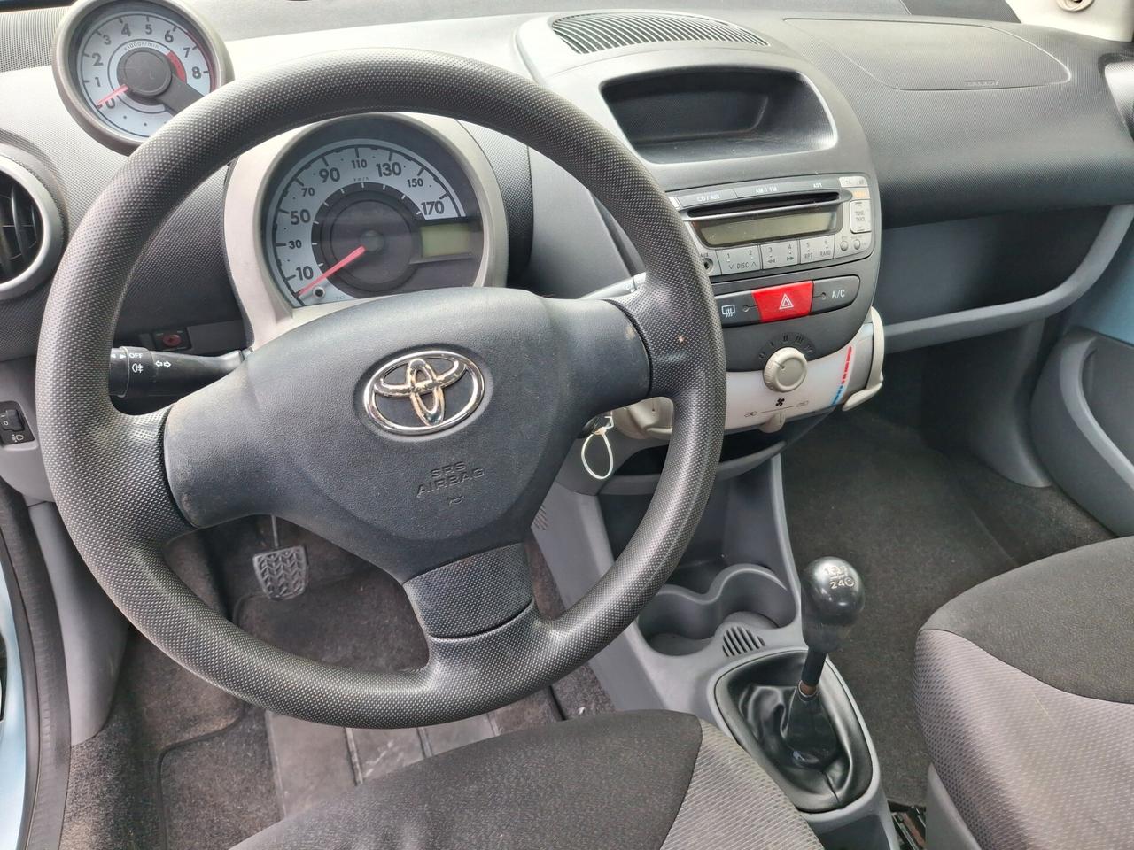 Toyota Aygo 1.0 12V VVT-i 5 Porte-NEOPATENTATI-