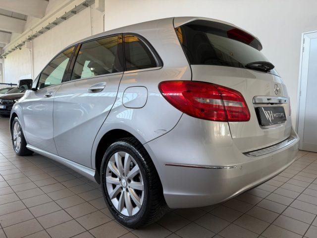 MERCEDES-BENZ B 180 CDI Business//NAVI//AUTOMATICA//