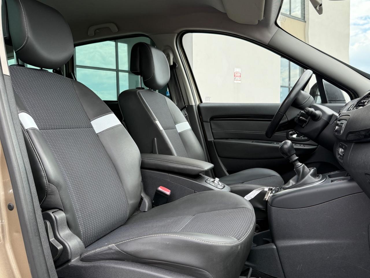 Renault Scenic Scénic XMod 1.5 dCi 110CV Wave