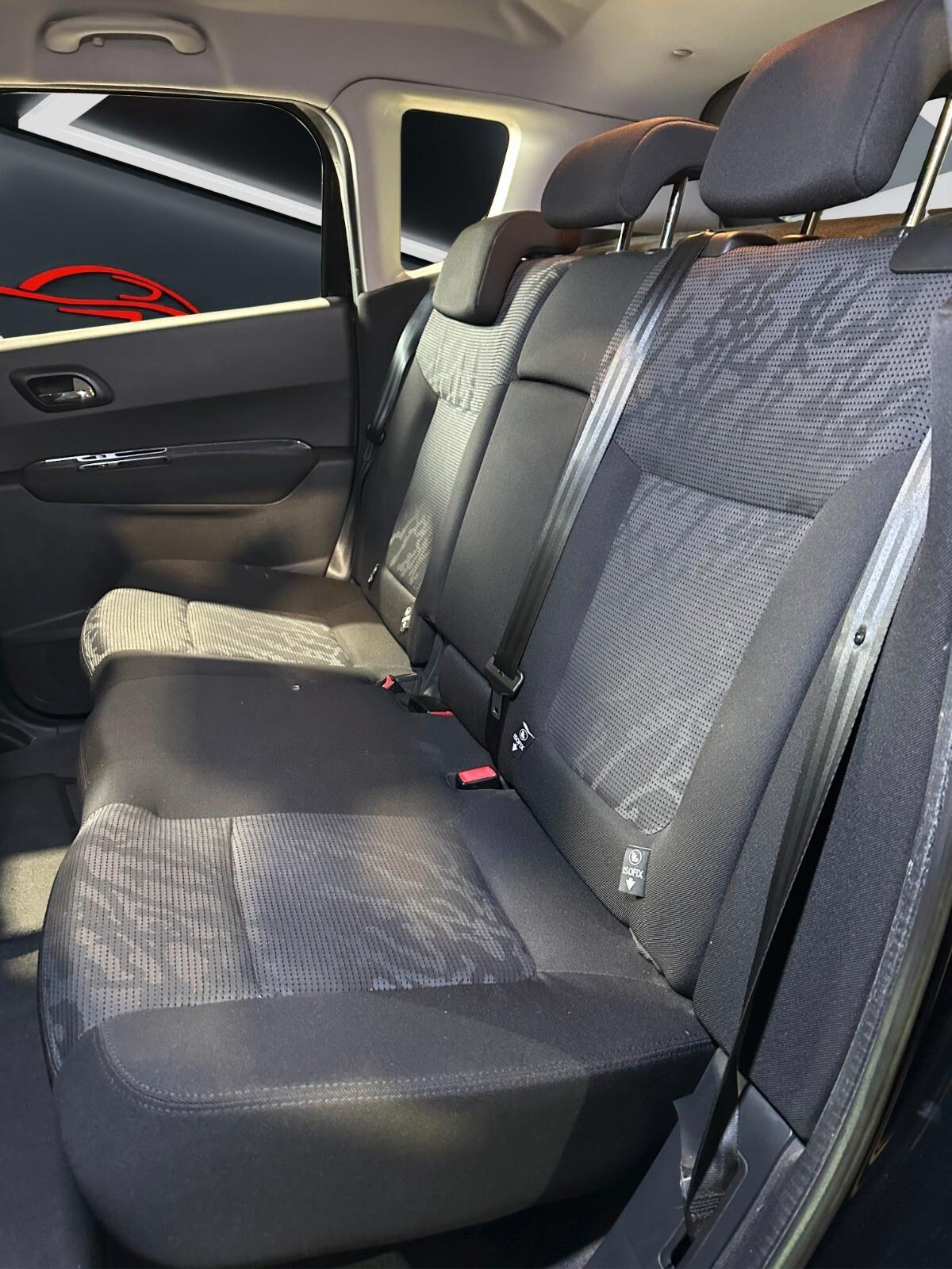 Peugeot 3008 1.6 HDi 112CV Business