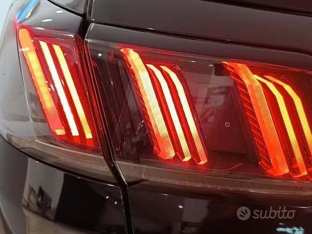 Peugeot 3008 Hybrid 225 e-EAT8 GT