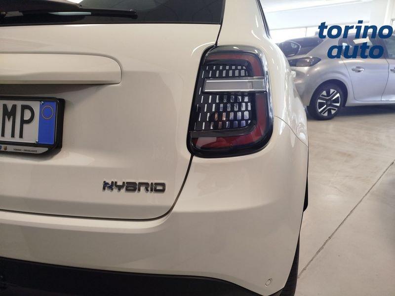 FIAT 600 1.2 Hybrid 110cv