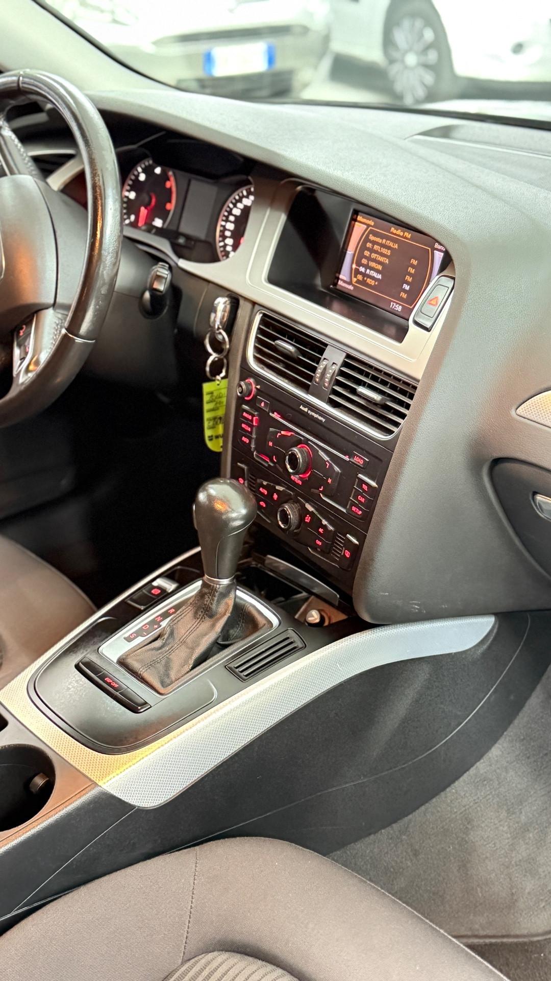 Audi A4 Avant 2.0 TDI 143CV F.AP. S-LINE