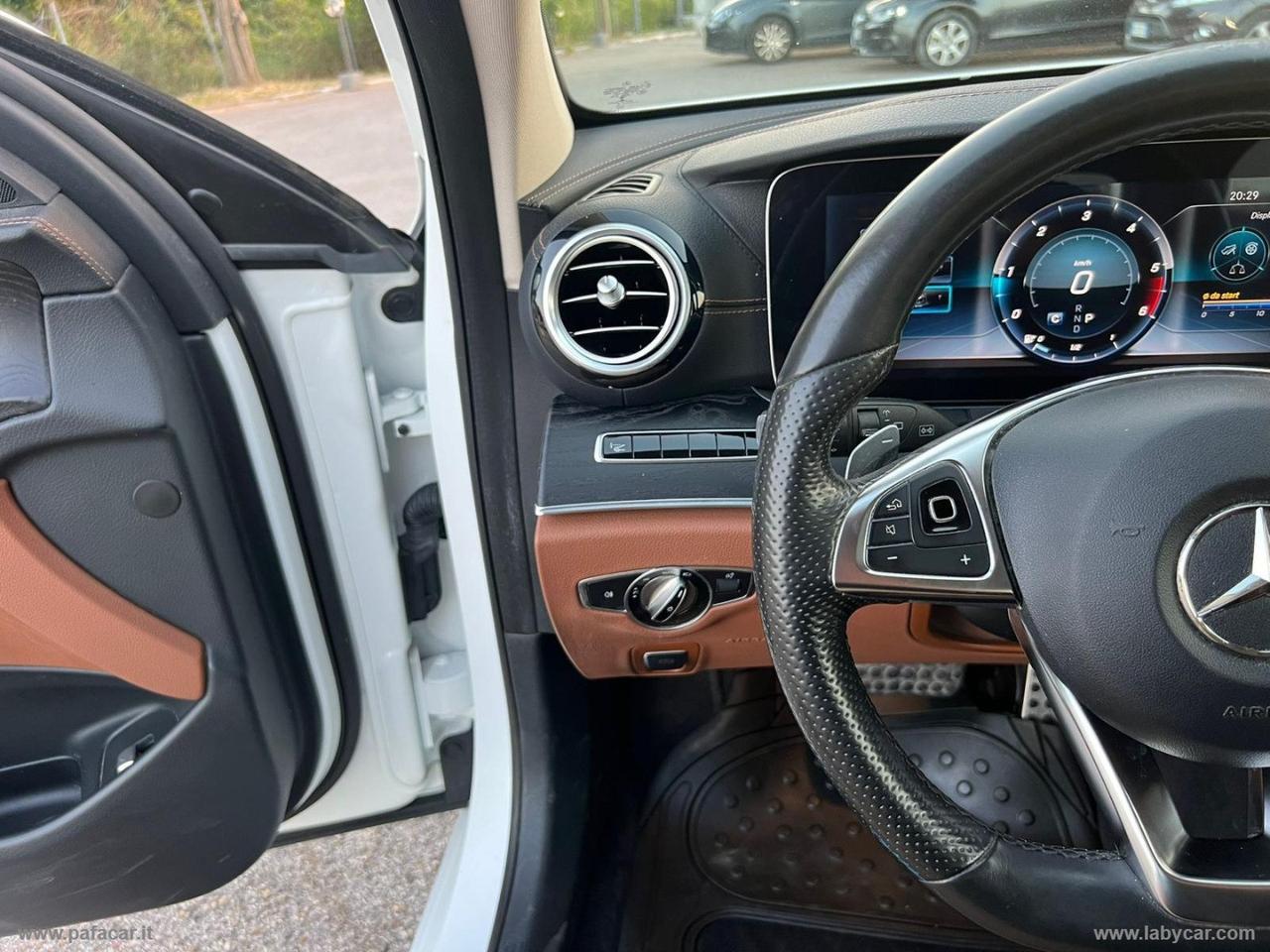 MERCEDES-BENZ E 220 d S.W. Auto Premium
