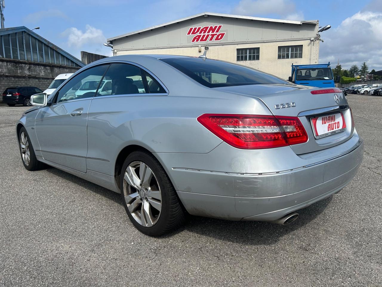Mercedes-benz E 220 CDI BlueEFFICIENCY coupè