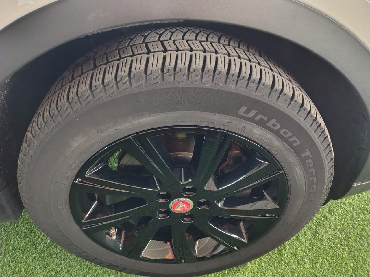Jaguar E-Pace 2.0D 150 CV AWD