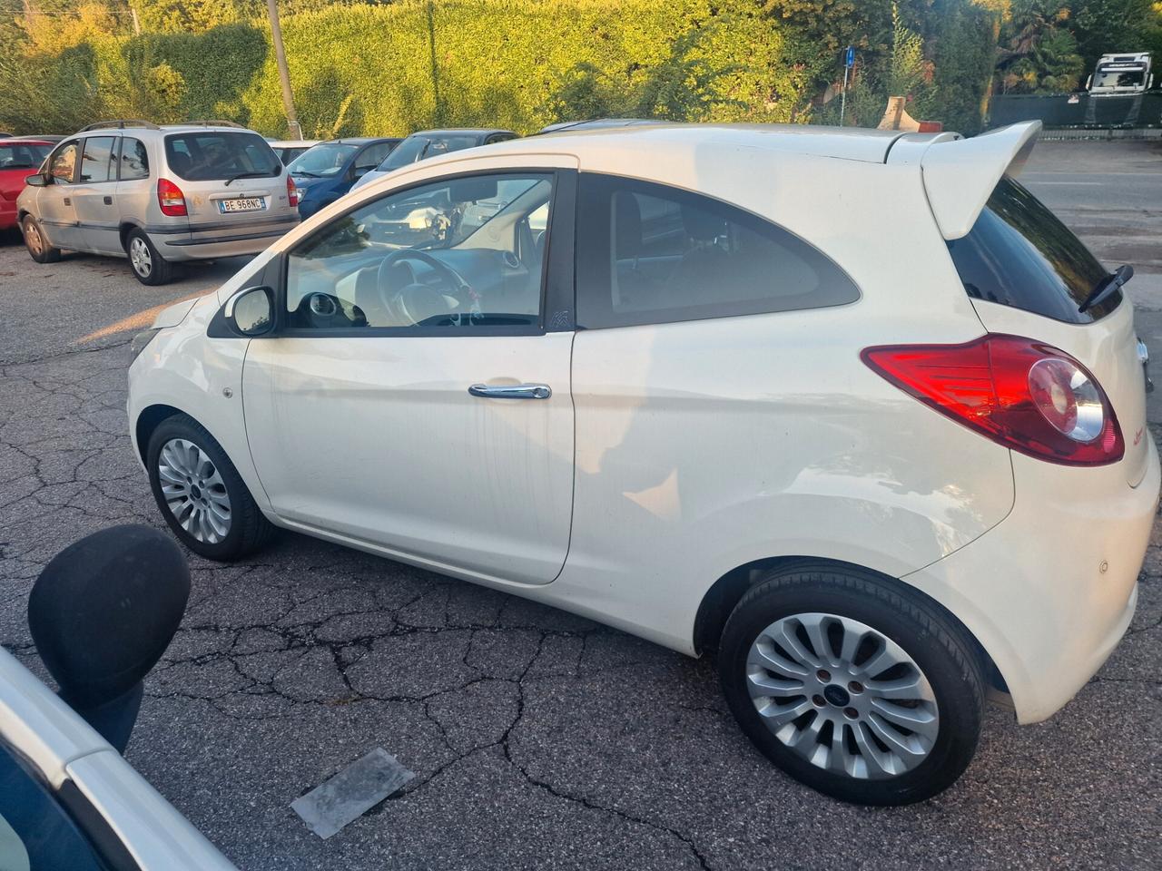 Ford Ka Ka+ 1.2 8V 69CV Titanium Business