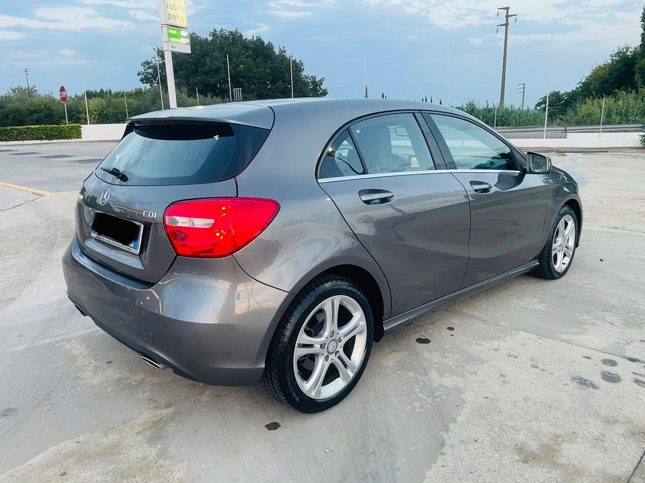 Mercedes-benz A 180 A 180 CDI Premium