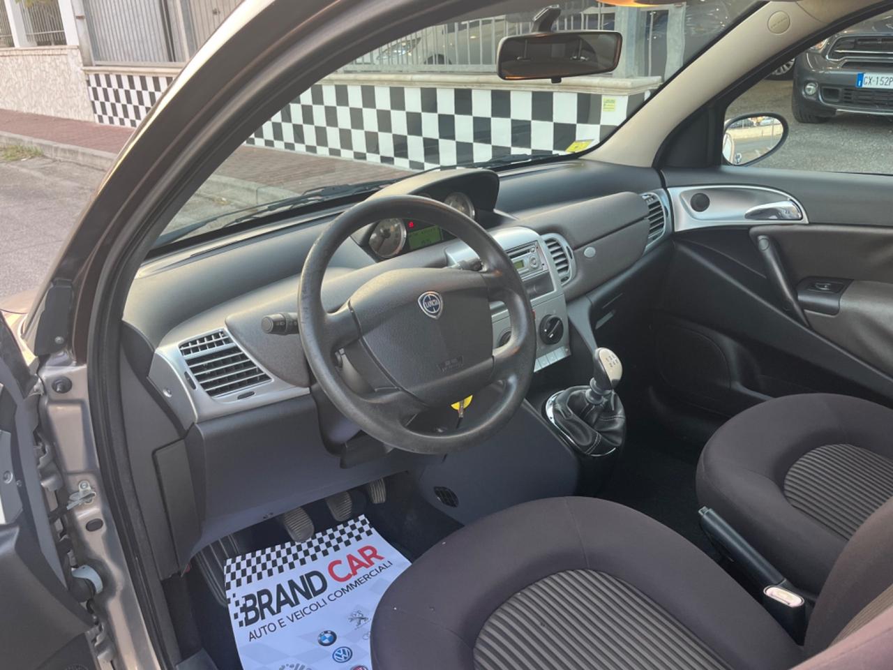 Lancia Ypsilon 1.2 Oro Unipro2009