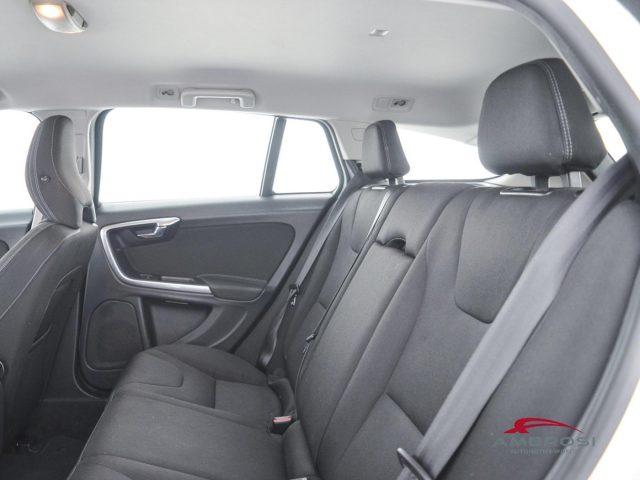 VOLVO V60 D2 1.6 Kinetic