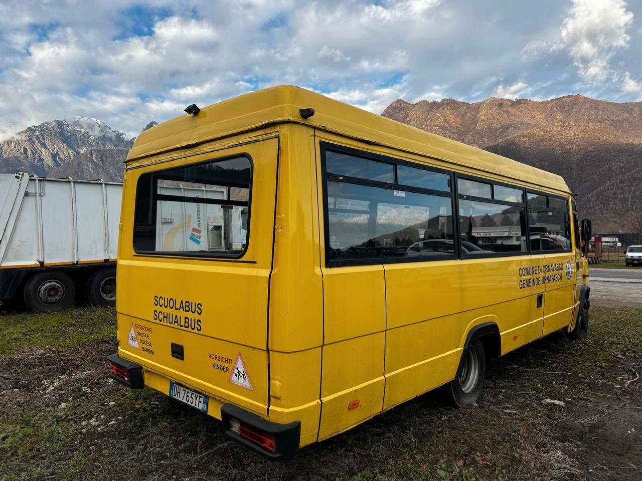 scuolabus 615d 41 posti