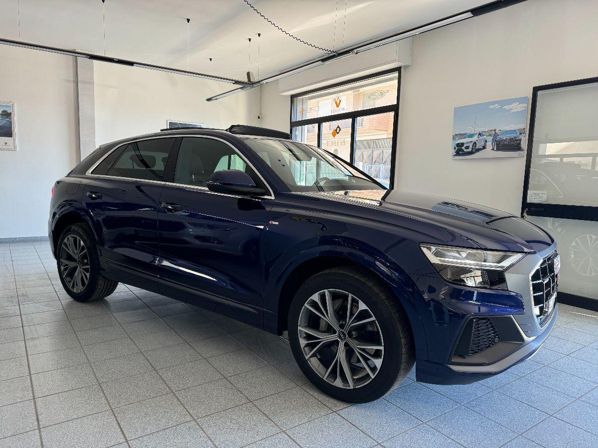 AUDI Q8 50 TDI 286 CV QUATTRO tiptronic 3XS-LINE UNICO PROP/ TETTO/ MATRIX