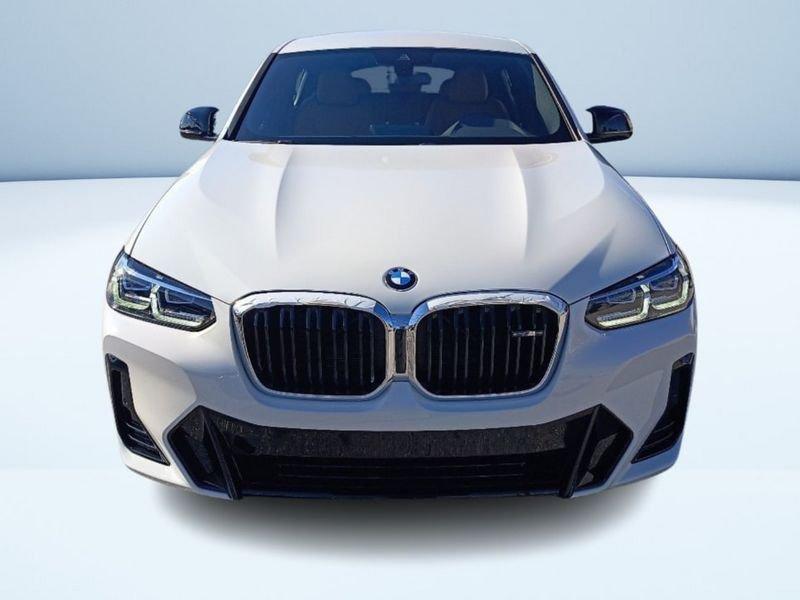 BMW X4 M40i