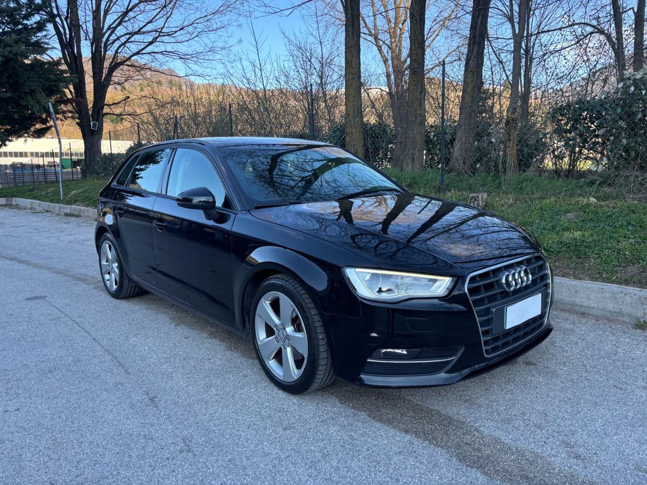 Audi A3 SPB 1.6 TDI clean diesel Ambition 5p
