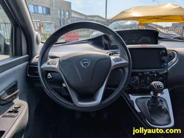 LANCIA Ypsilon 1.0 FireFly 5P S&S Hybrid Gold 5 posti - Ruotino
