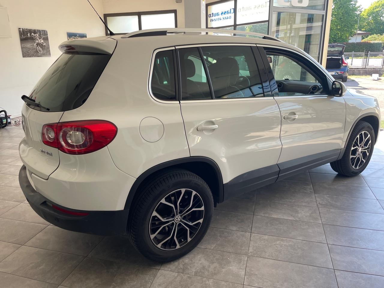 Volkswagen Tiguan 2.0 TDI DPF 4MOTION Sport & Style