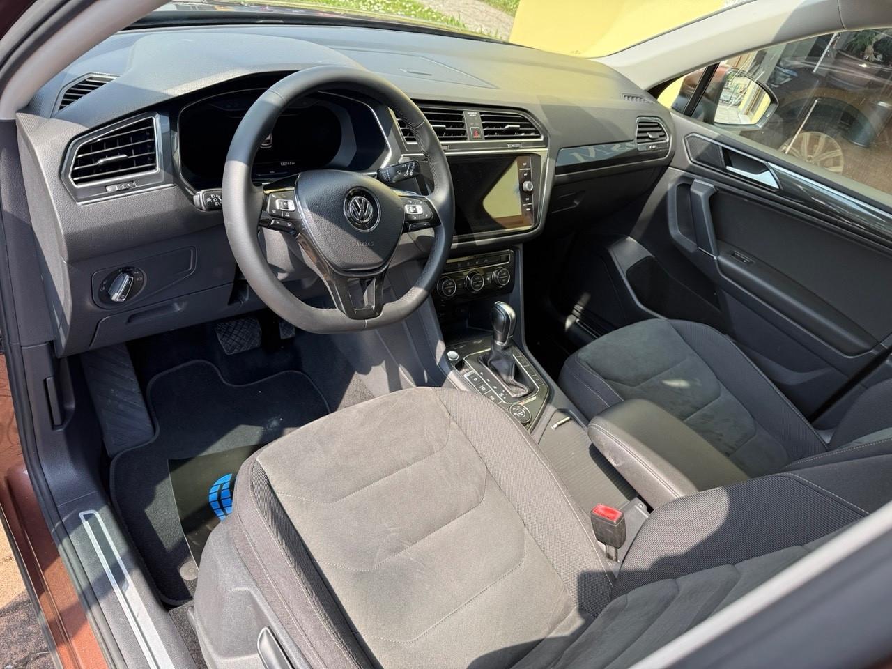 VW Tiguan Allspace 2.0 TDI DSG 4MOTION Advanced/KEYLESS