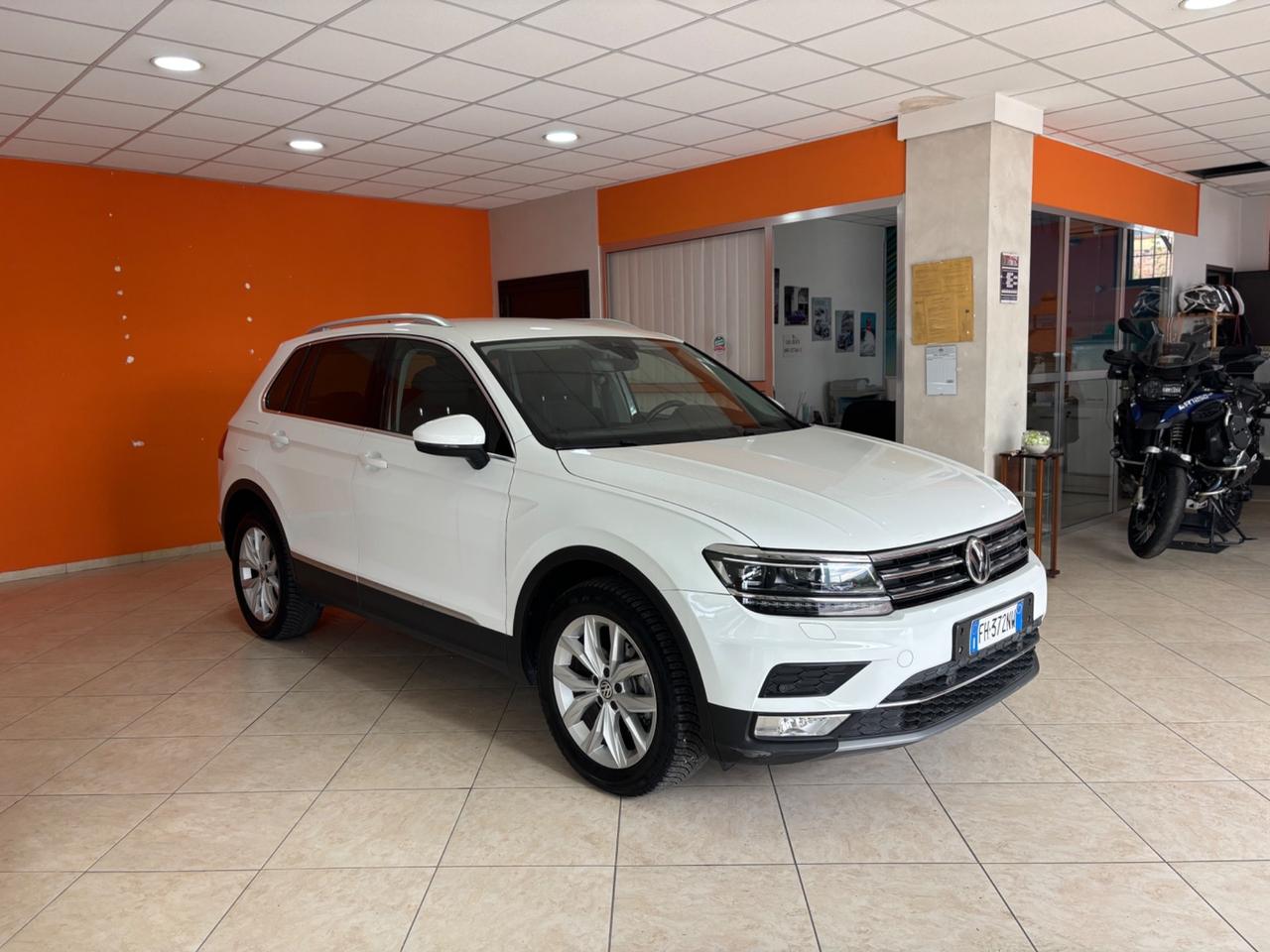 Volkswagen Tiguan 2.0 TDI SCR DSG 4MOTION Advanced permute finanziamenti