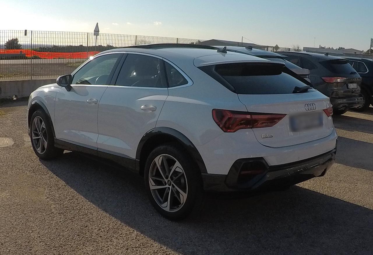 Audi Q3 SPB 35 TDI S tronic Business Plus - TETTO