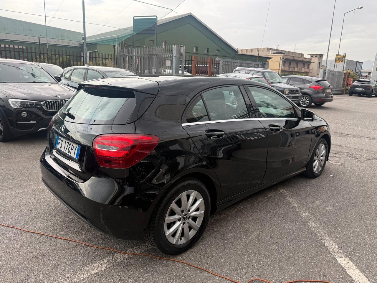 Mercedes-Benz A 180 A 180 d Sport EURO 6