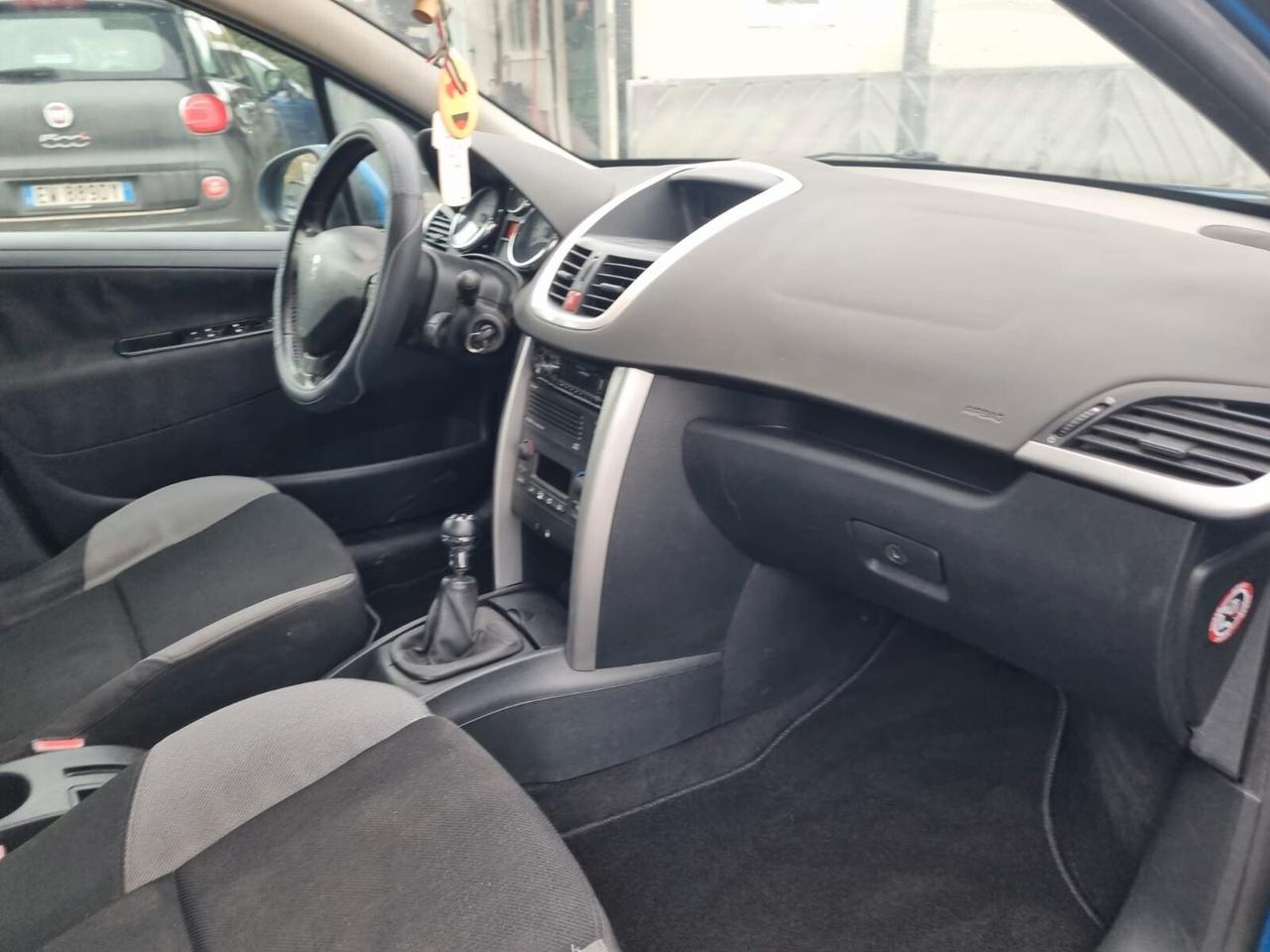 Peugeot 207 1.6 HDi Anche Neopatentati