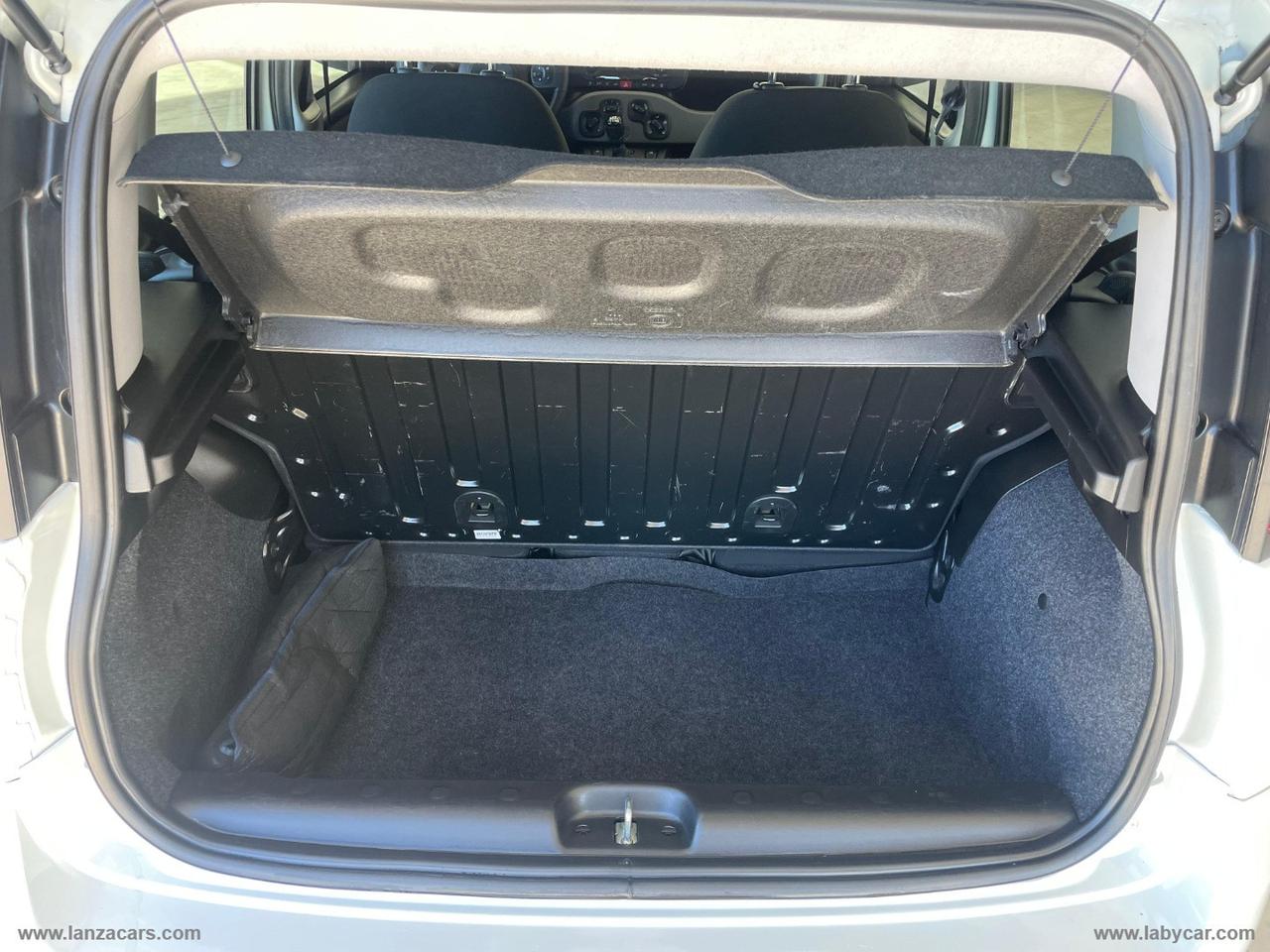 FIAT Panda 1.0 FireFly S&S Hybrid City Cross