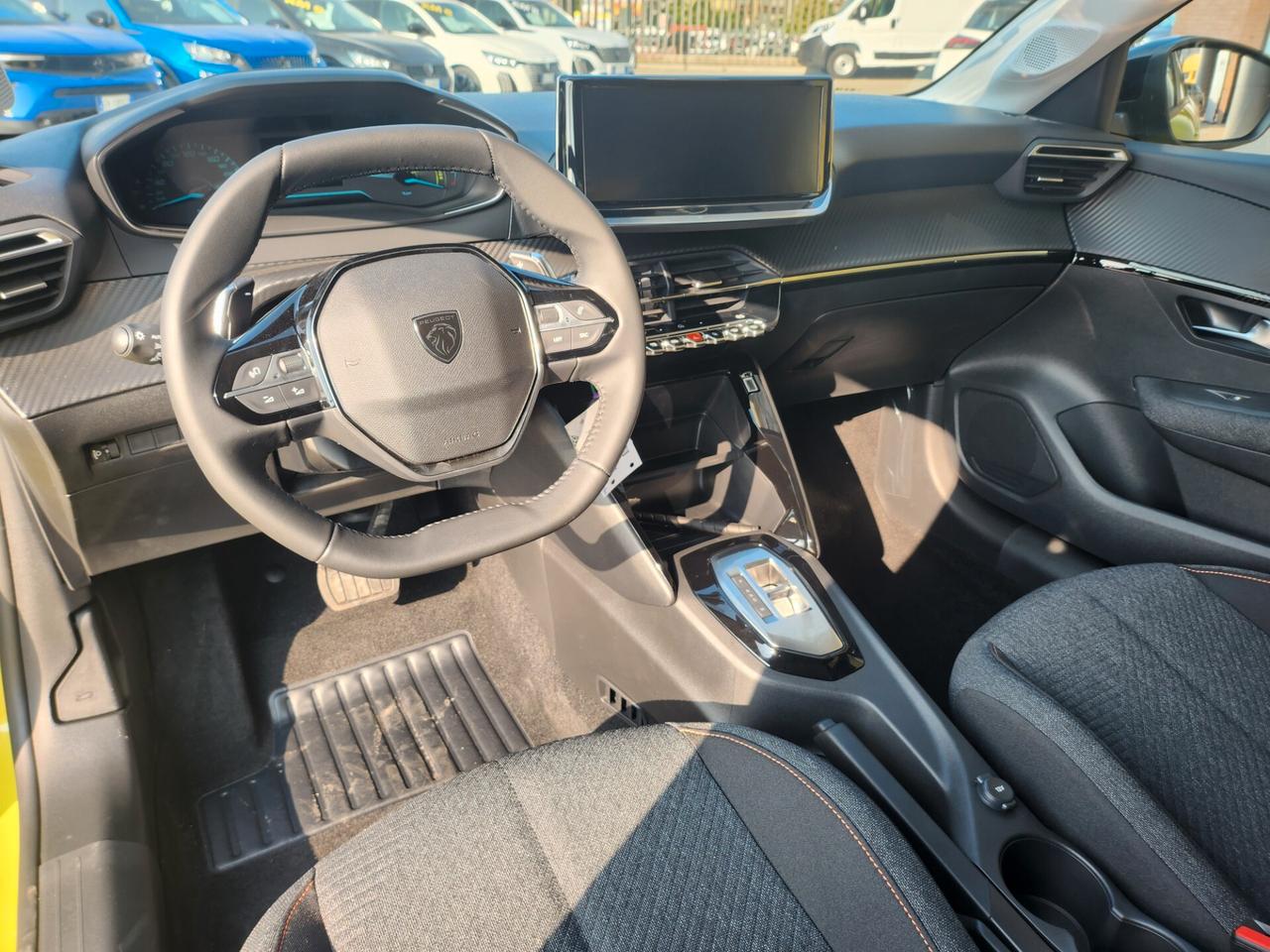 Peugeot 208 Hybrid 110 e-DCS6 Style