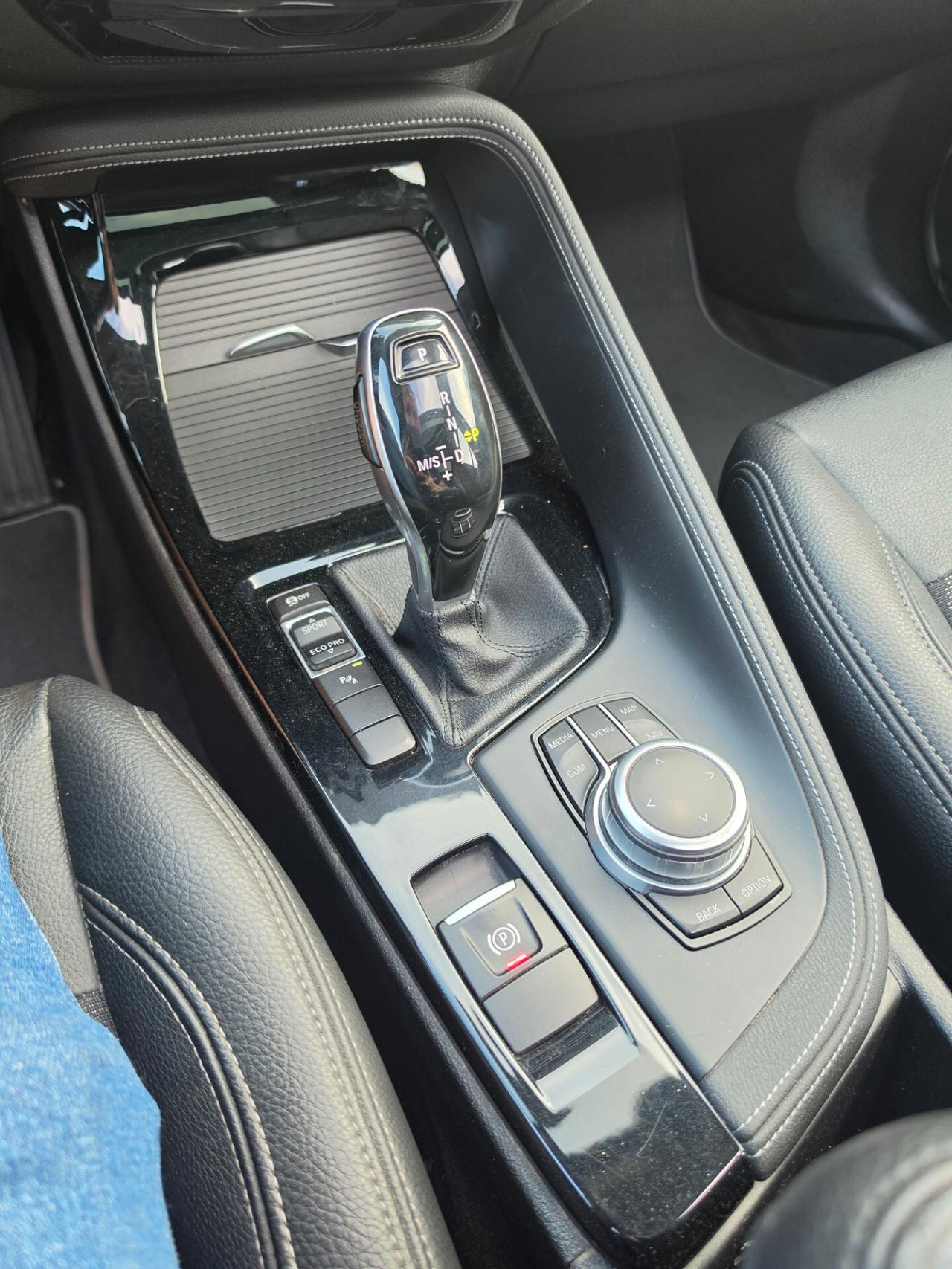 Bmw X1 sDrive18d xLine