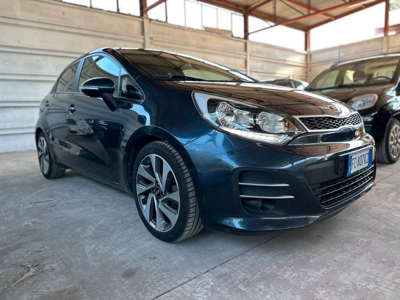 Kia Rio 1.2 CVVT 5p. Cool
