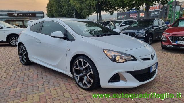 OPEL Astra GTC 2.0 Turbo 280CV S&amp;S 3p. OPC