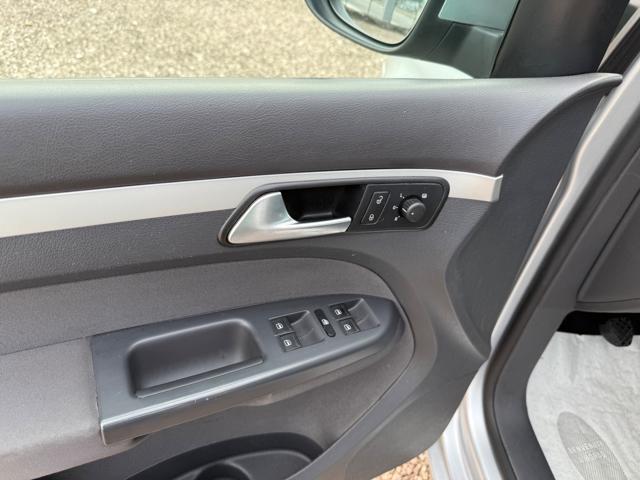 VOLKSWAGEN Touran 1.6 TDI Comfortline