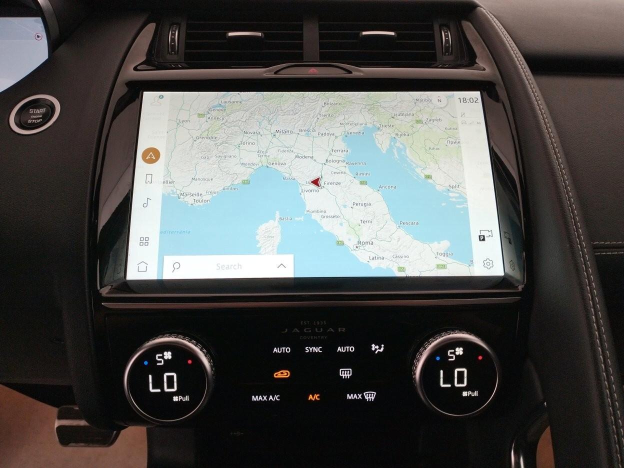 JAGUAR E-PACE 2.0d i4 mhev R-Dynamic SE awd auto