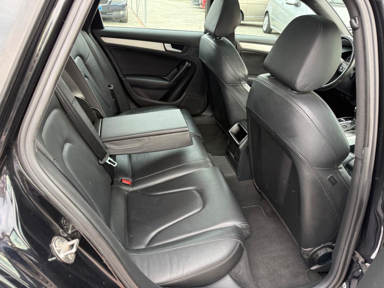 Audi A4 Avant 2.0 TFSI 211 CV quattro TETTO*S-LINE