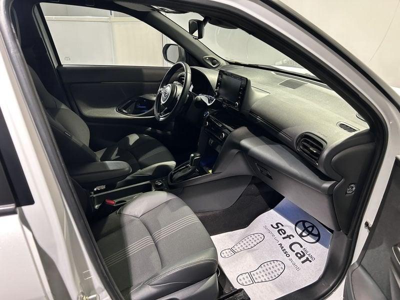 Toyota Yaris Cross 1.5h Adventure AWD-i E-CVT AZIENDALE + PEDANE LATERALI