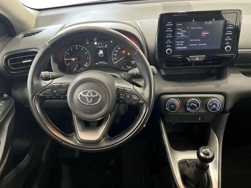 Toyota Yaris Yaris 1.0 Active