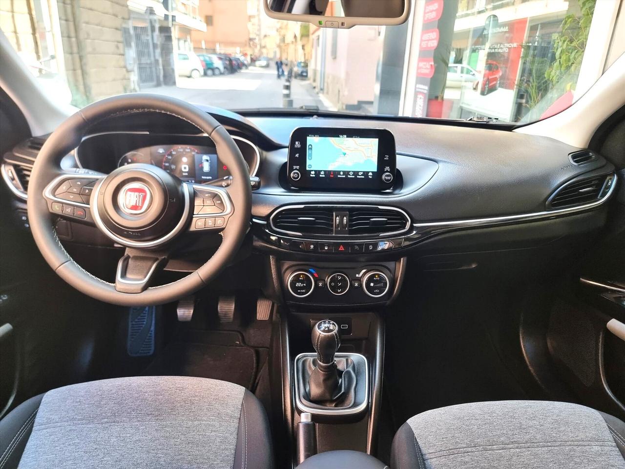 Fiat Tipo 1.0 5 porte Cross