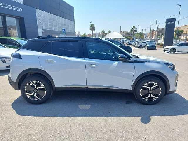 Peugeot 2008 Hybrid 136 e-DCS6 GT KM0
