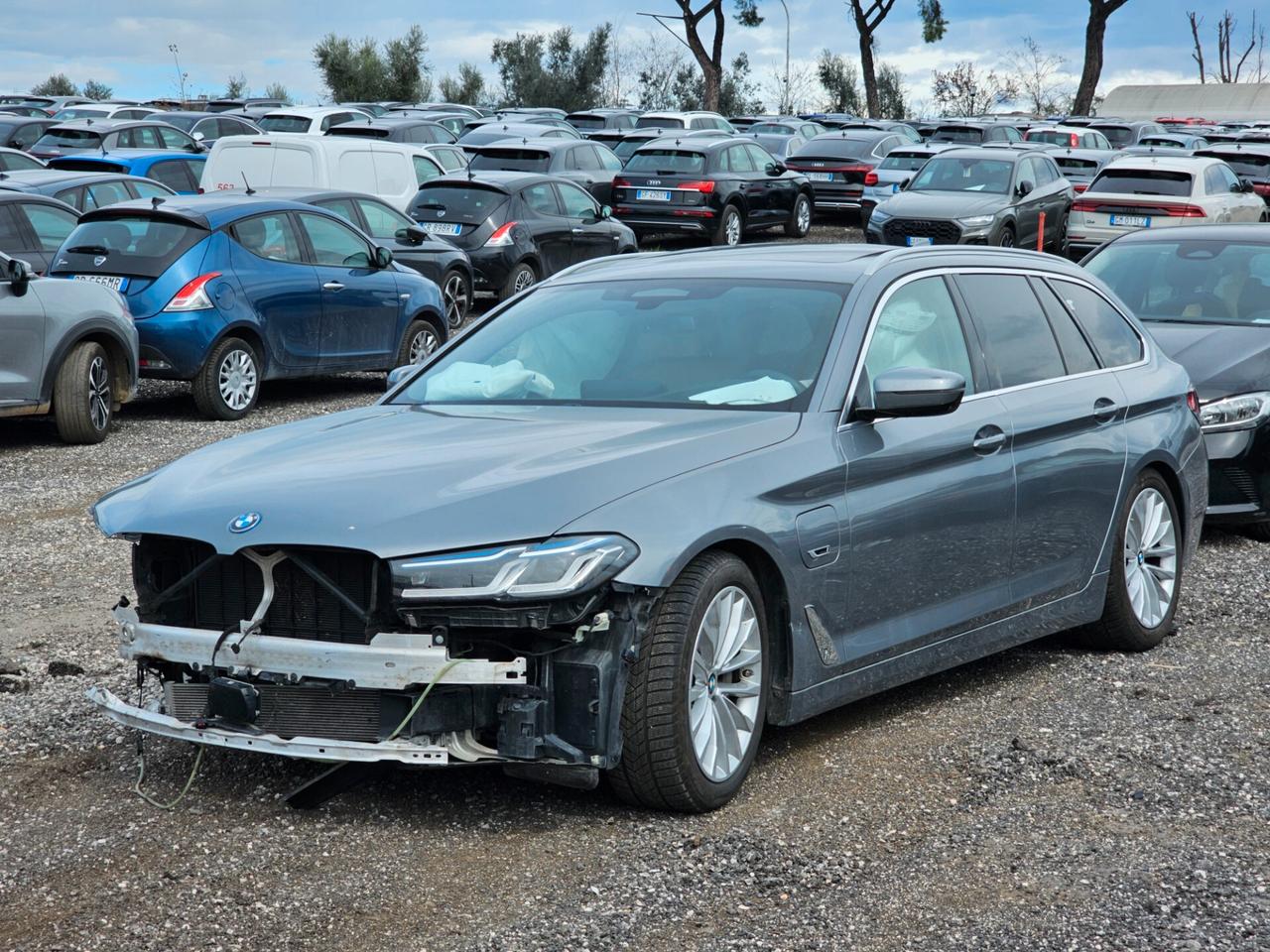 SINISTRATO Bmw 530 530e xDrive Touring Luxury