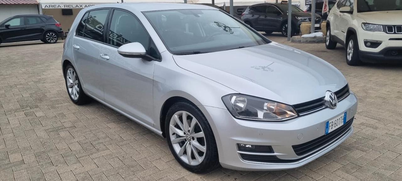 Volkswagen Golf 1.6 TDI 5p. 4MOTION Highline BlueMotion Technology