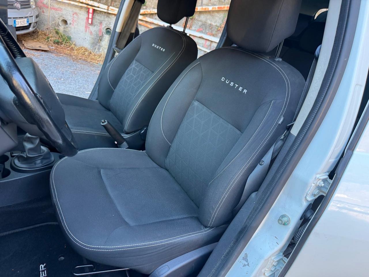 Dacia Duster 1.5 dCi 4x4 - 2015 leggermente grandinata