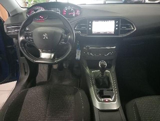 PEUGEOT 308 BlueHDi 130 S&S Business