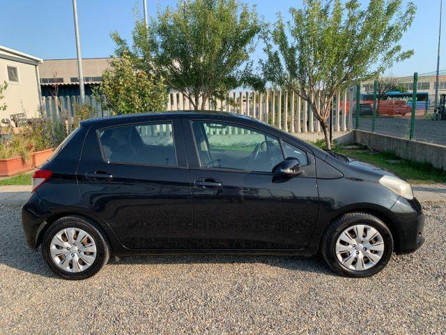 TOYOTA Yaris 1.0 5 porte Active