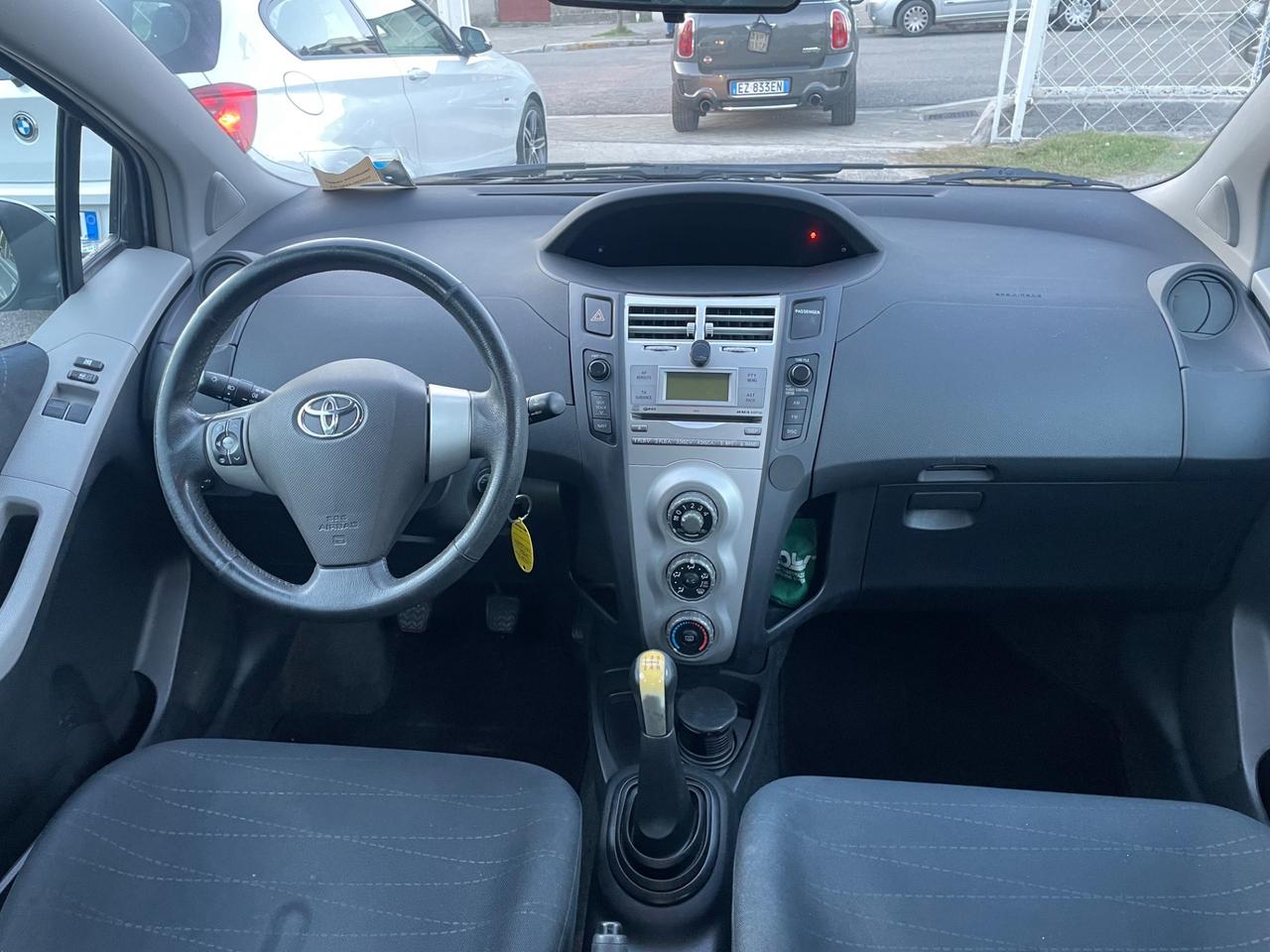 Toyota Yaris 1.3 gpl