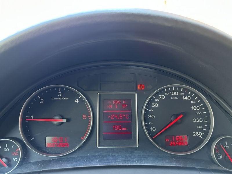 Audi A4 A4 1.9 TDI/130 CV cat Avant