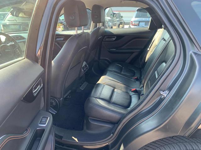 JAGUAR F-Pace 2.0 D 180 CV AWD aut. Prestige