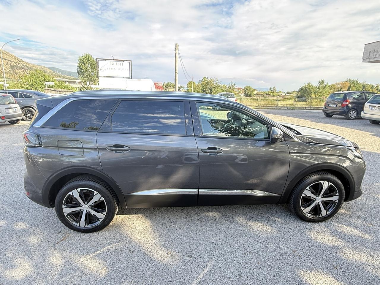 PEUGEOT 5008 1.5TDCI 4X4 GT LINE 7 POSTI