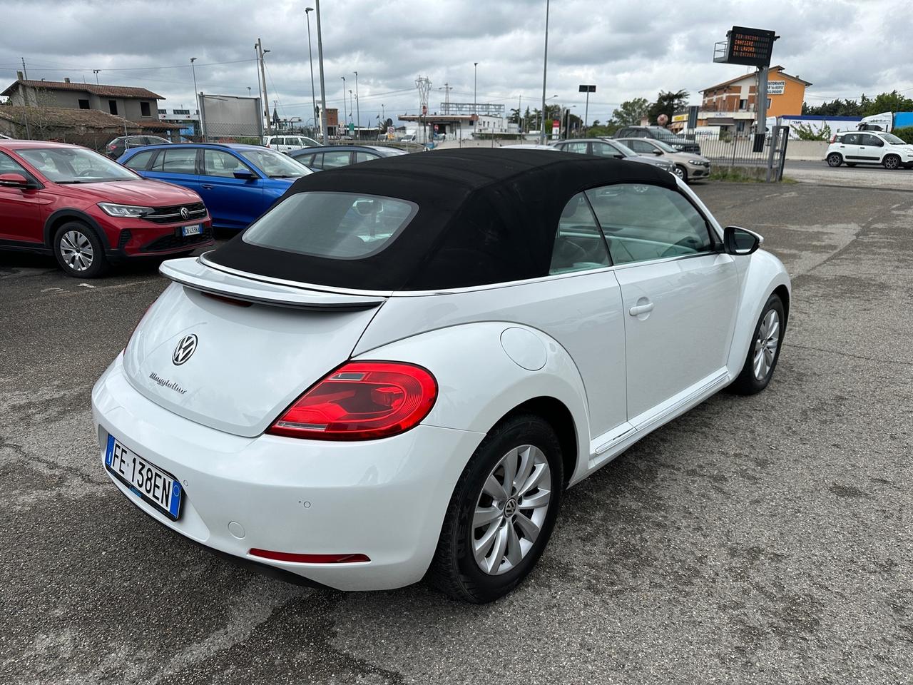 Volkswagen Maggiolino Cabrio 2.0 TDI Design BlueMotion Technology - 2016
