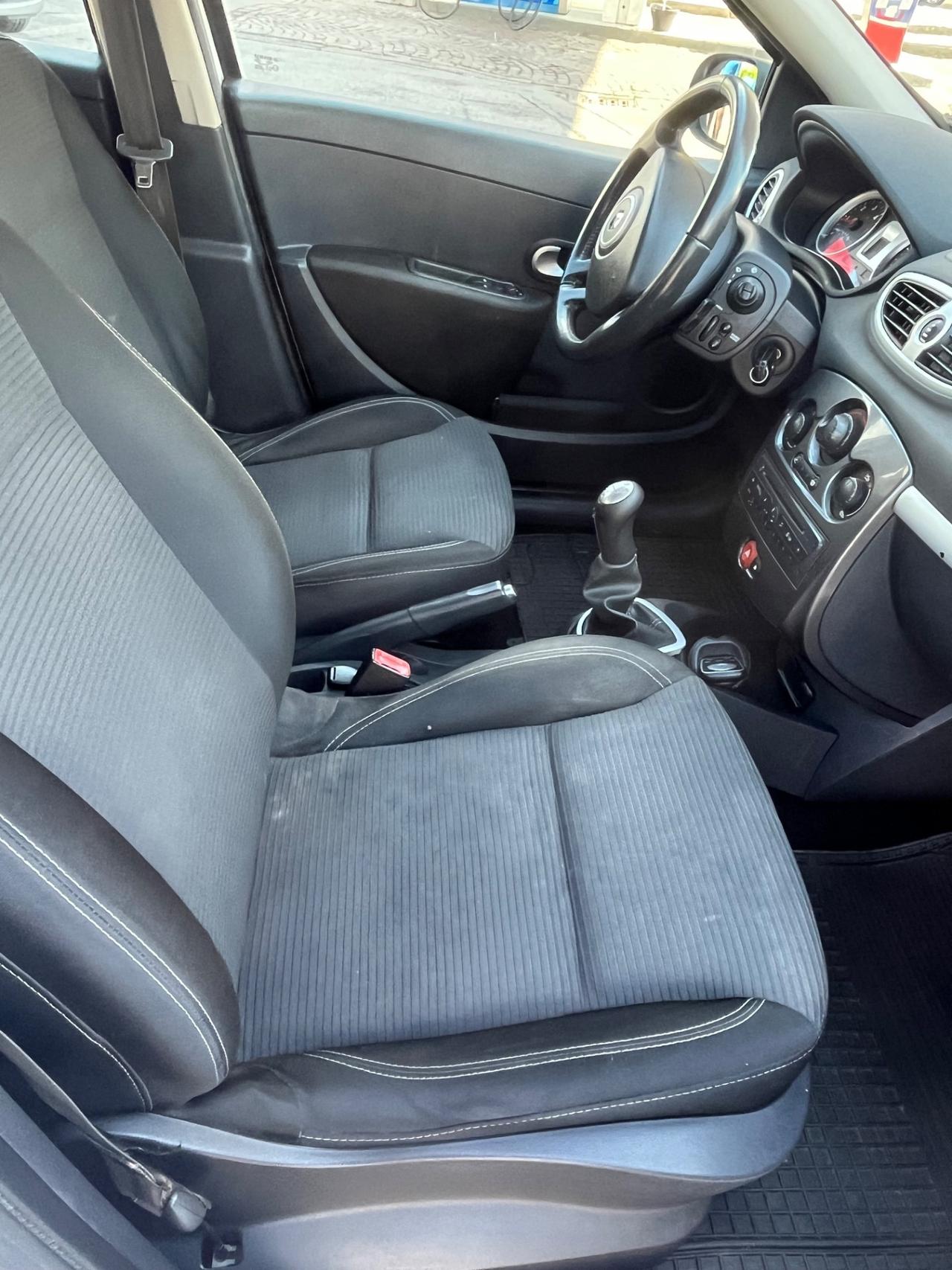 Renault Clio 1.5 dCi 75CV 5 porte