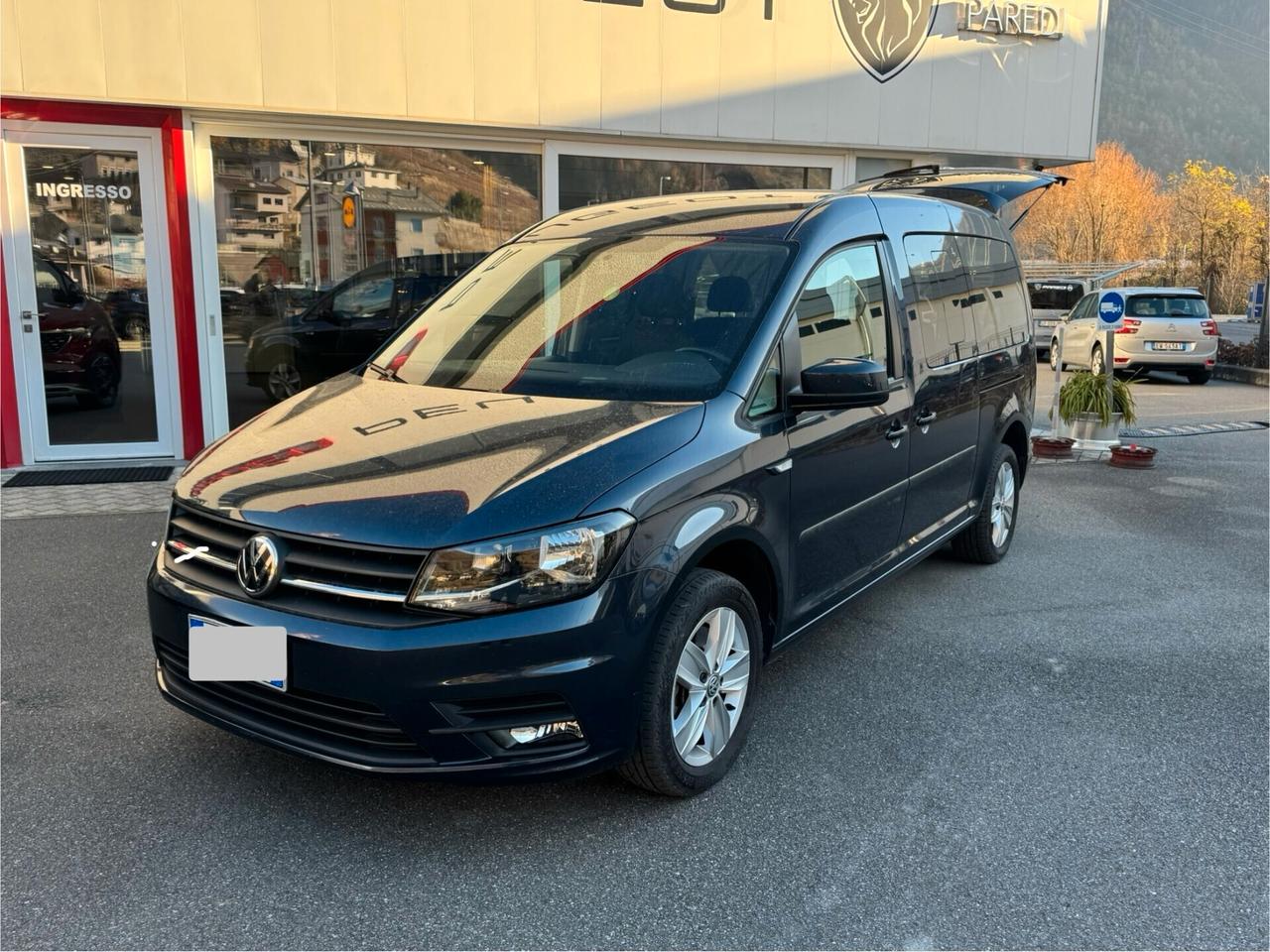 Volkswagen Caddy Pianale Ribassato TRASPORTO DISABILI 5 1 o 7 posti